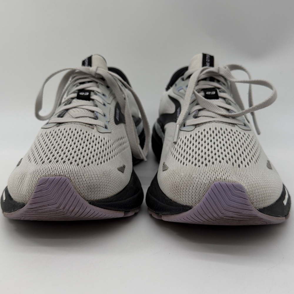 Brooks Adrenaline GTS Men’s Running Shoes in Light Gray and Black - Picture 7 of 16